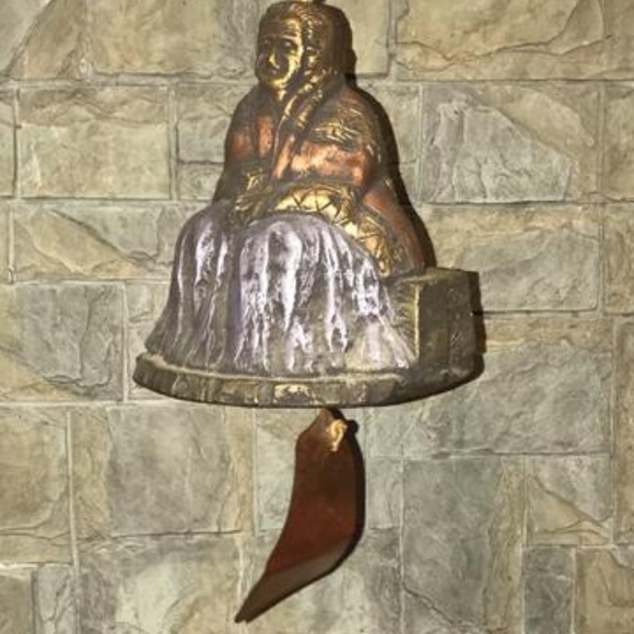 Legendware Other - VINTAGE INDIAN WOMAN HANGING BELL WIND CHIMES